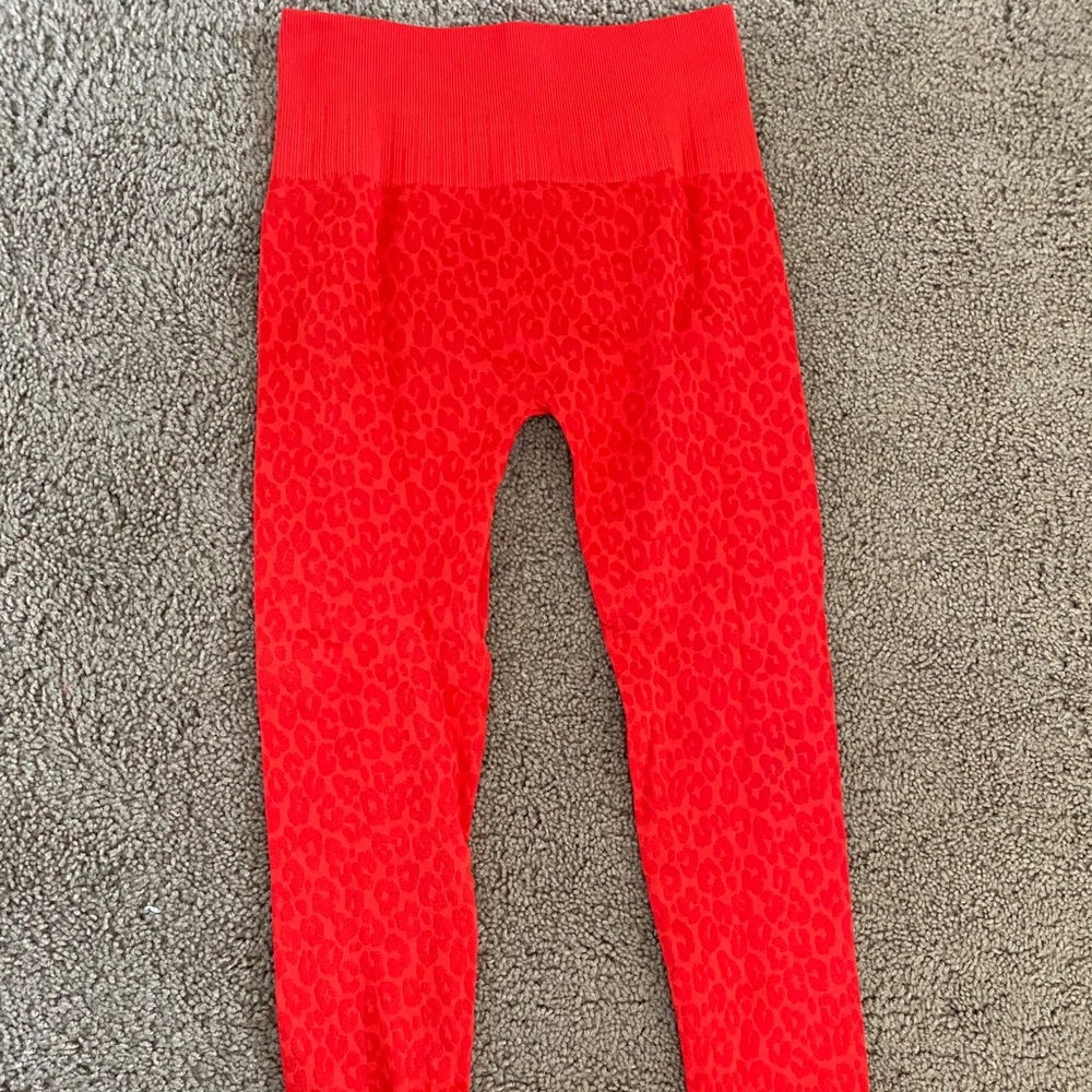 Lele active leopard leggings